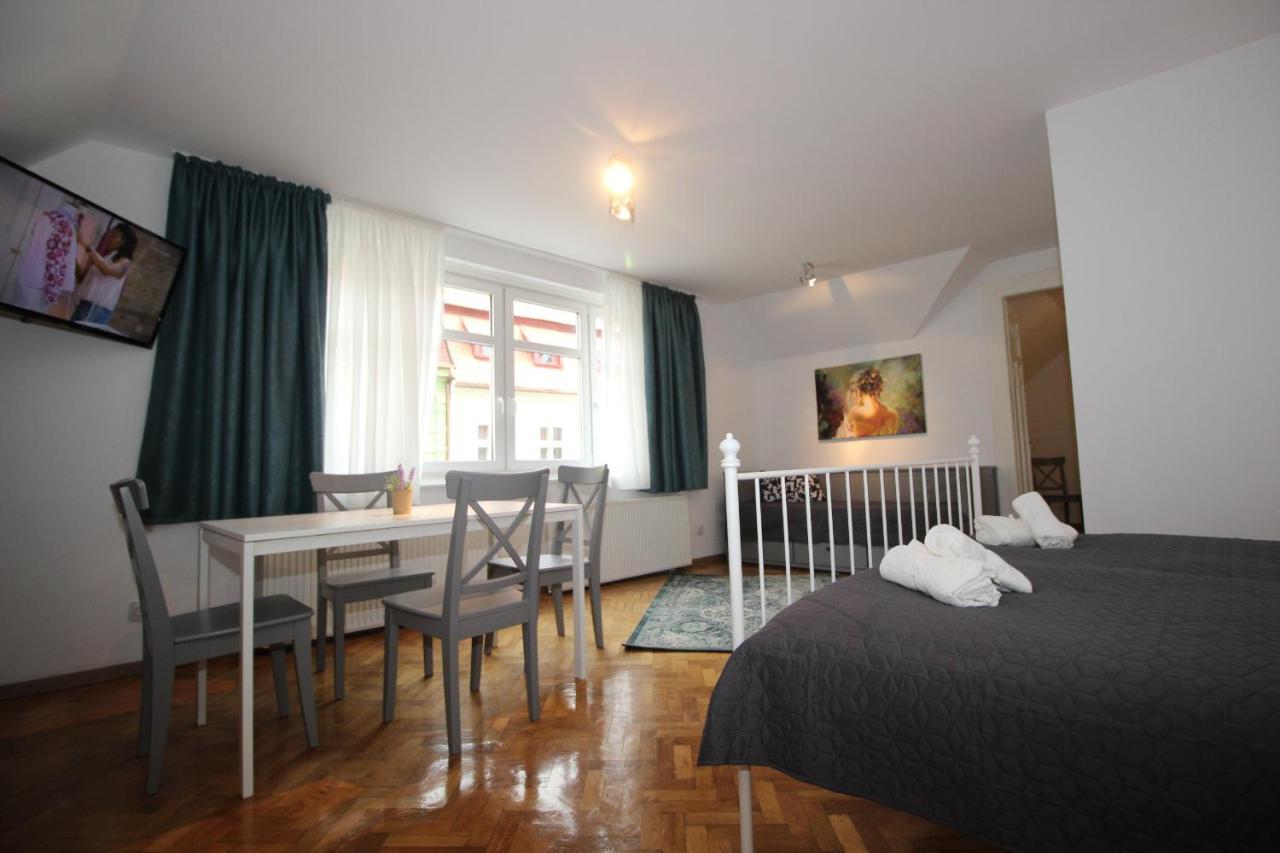92 Residence Braşov Exteriör bild
