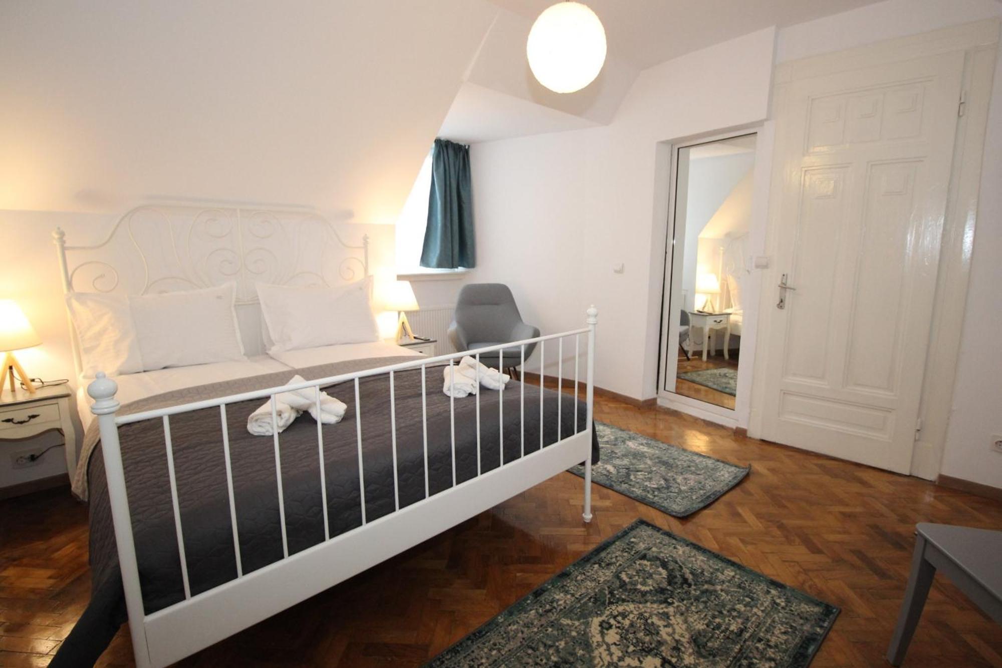 92 Residence Braşov Rum bild